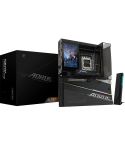 GIGABYTE X870E AORUS Xtreme X3D AI TOP